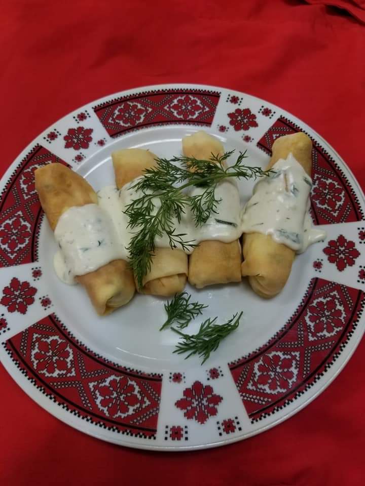 Sweet cream dill sauce